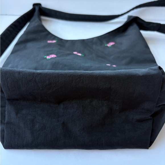 NWOT BAGGU UO Exclusive Rose Embroidery Small
Nylon Sling Bag - Picture 8 of 12